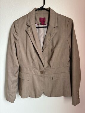 212 Collection Beige Check Blazer with Wine Label Detail